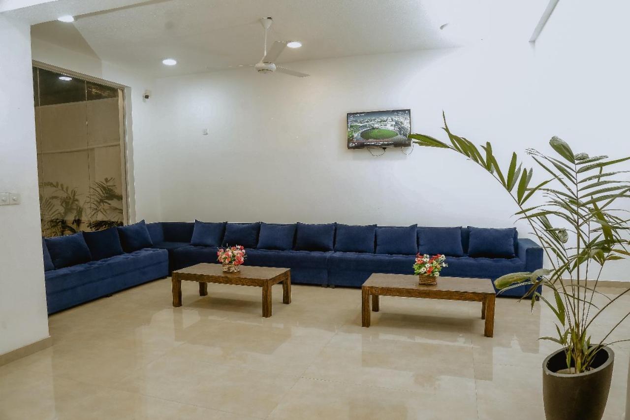 Lucky Transit Hotel - Katunayake Airport Kültér fotó